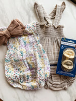 Load image into Gallery viewer, Angel Dear Oat Muslin Dress & Bloomer Set
