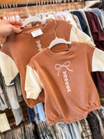 Load image into Gallery viewer, Angel Dear Football Laces Sweatshirt Bubble w/ Bow