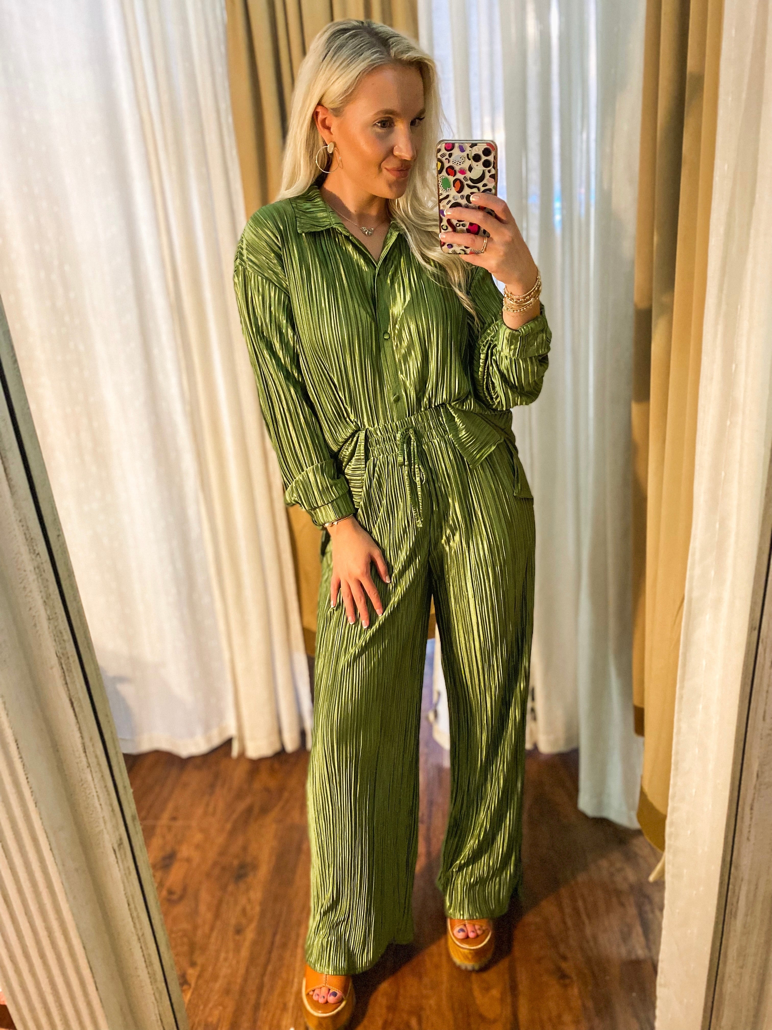 So Content Pleated Hunter Green Button Down Blouse & Pants Set