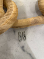Load image into Gallery viewer, LILY EARRINGS

