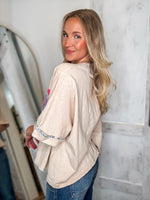 Load image into Gallery viewer, Good Mood Cream Flower Patch Tee
