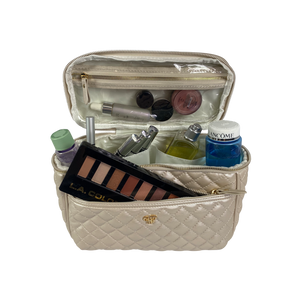 Classic Train Case - Pearl Quilted