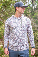 Load image into Gallery viewer, Performance Burlebo Hoodie - Classic Deer Camo
