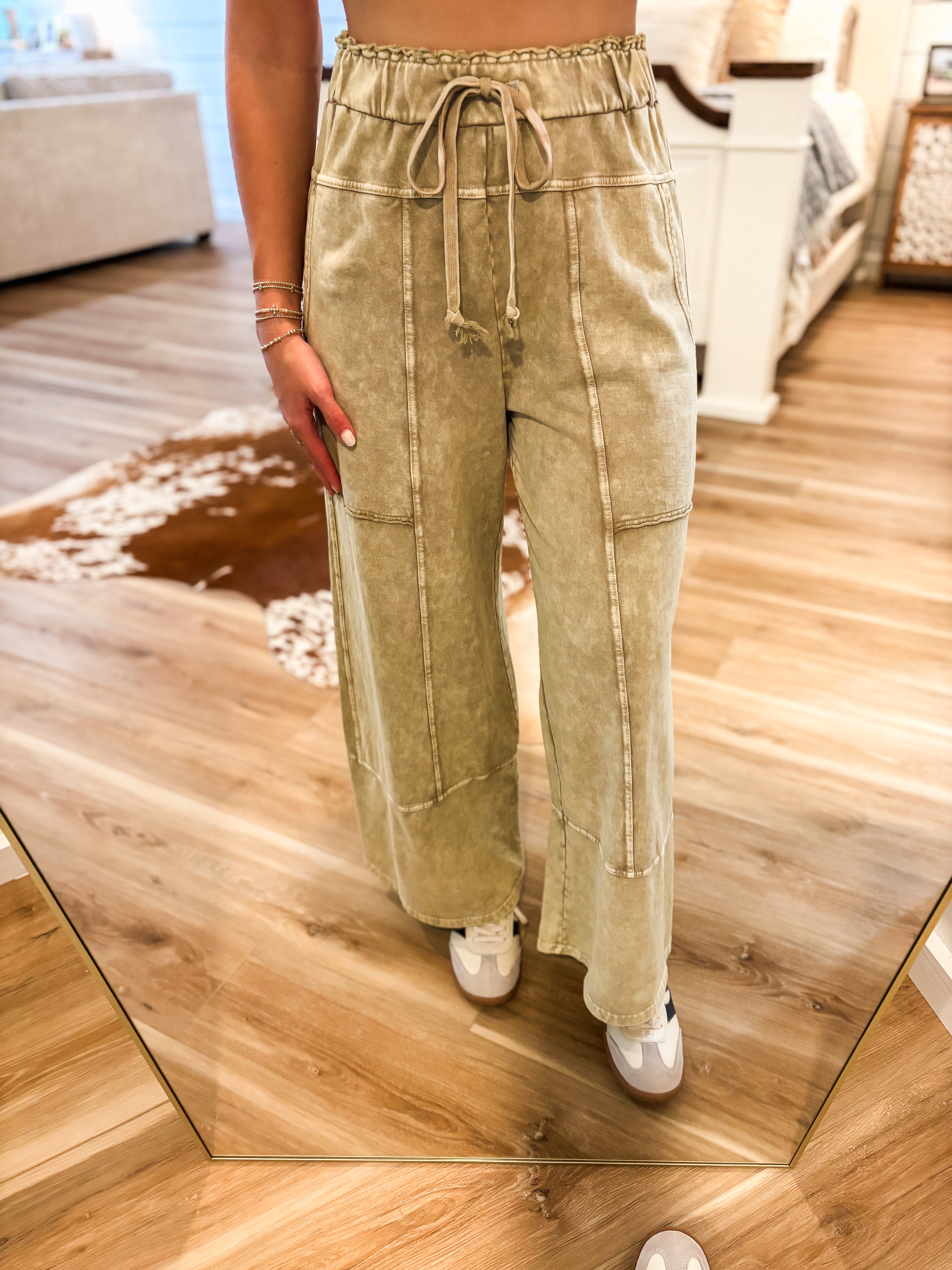 Telling Me Oatmeal Washed Lounge Pant