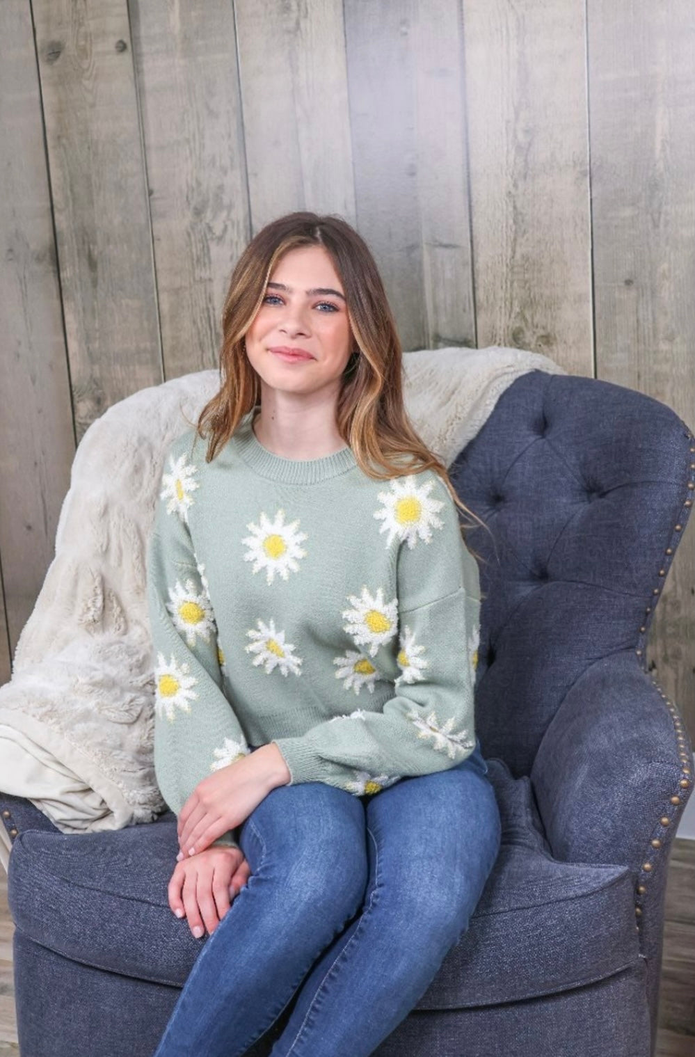 Daisy Simply Southern Cropped Green Sweater