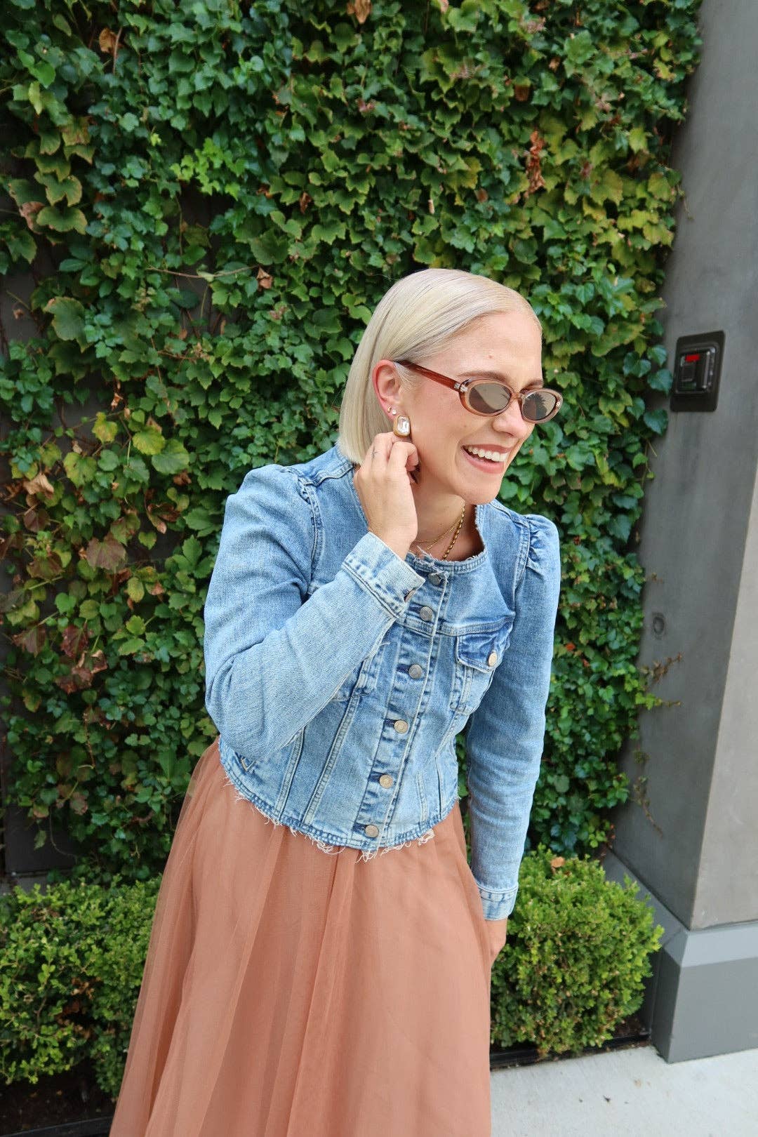 Eva Statement Earrings - Brown