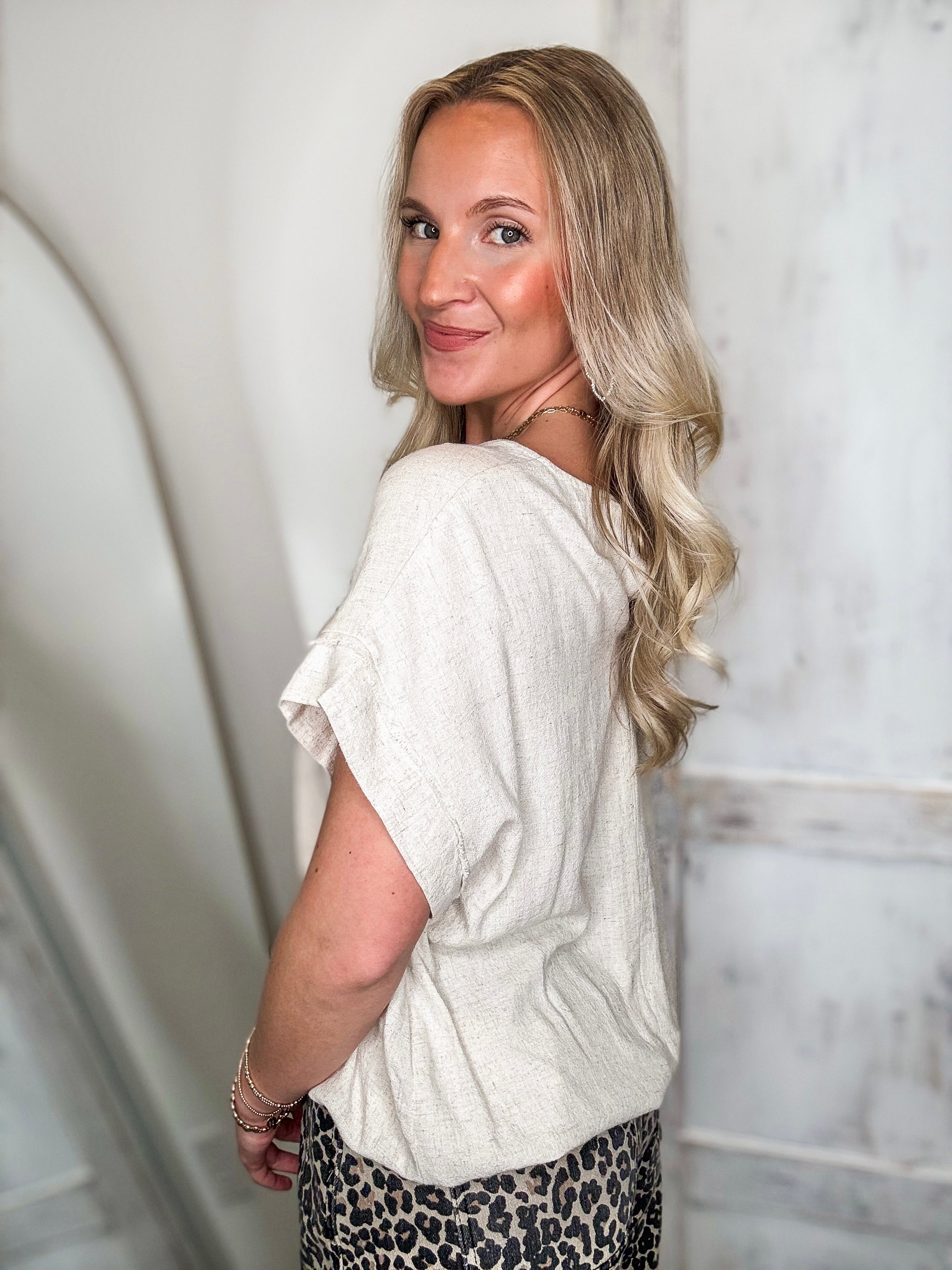New Heights Oatmeal Linen Bubble Tee