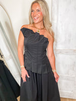 Load image into Gallery viewer, Reserved Party Black Strapless Midi Dress
