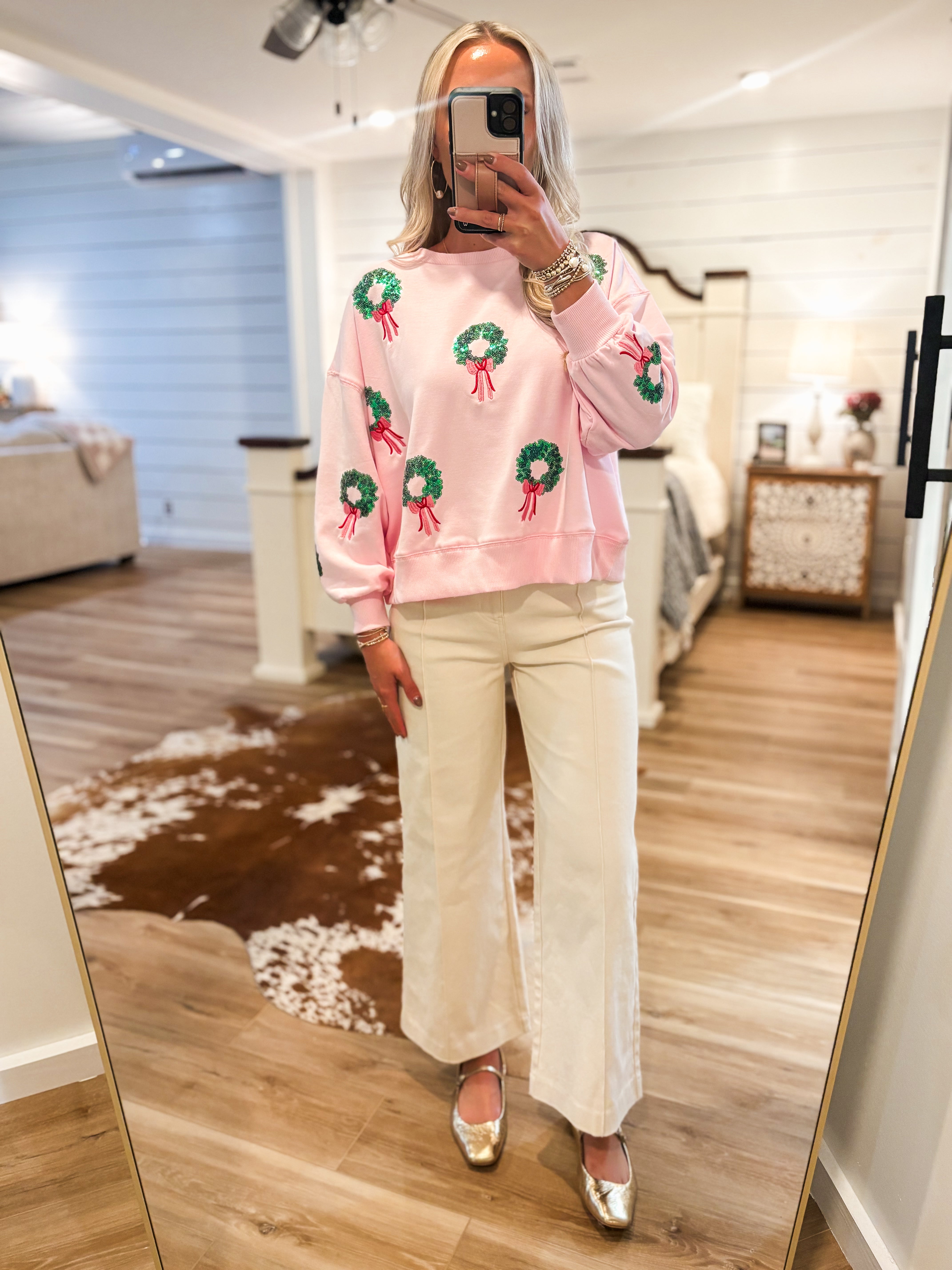 Millie Wreaths Sweatshirt - Mary Square