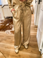 Load image into Gallery viewer, Don&#39;t Mind Gold Metallic Pants
