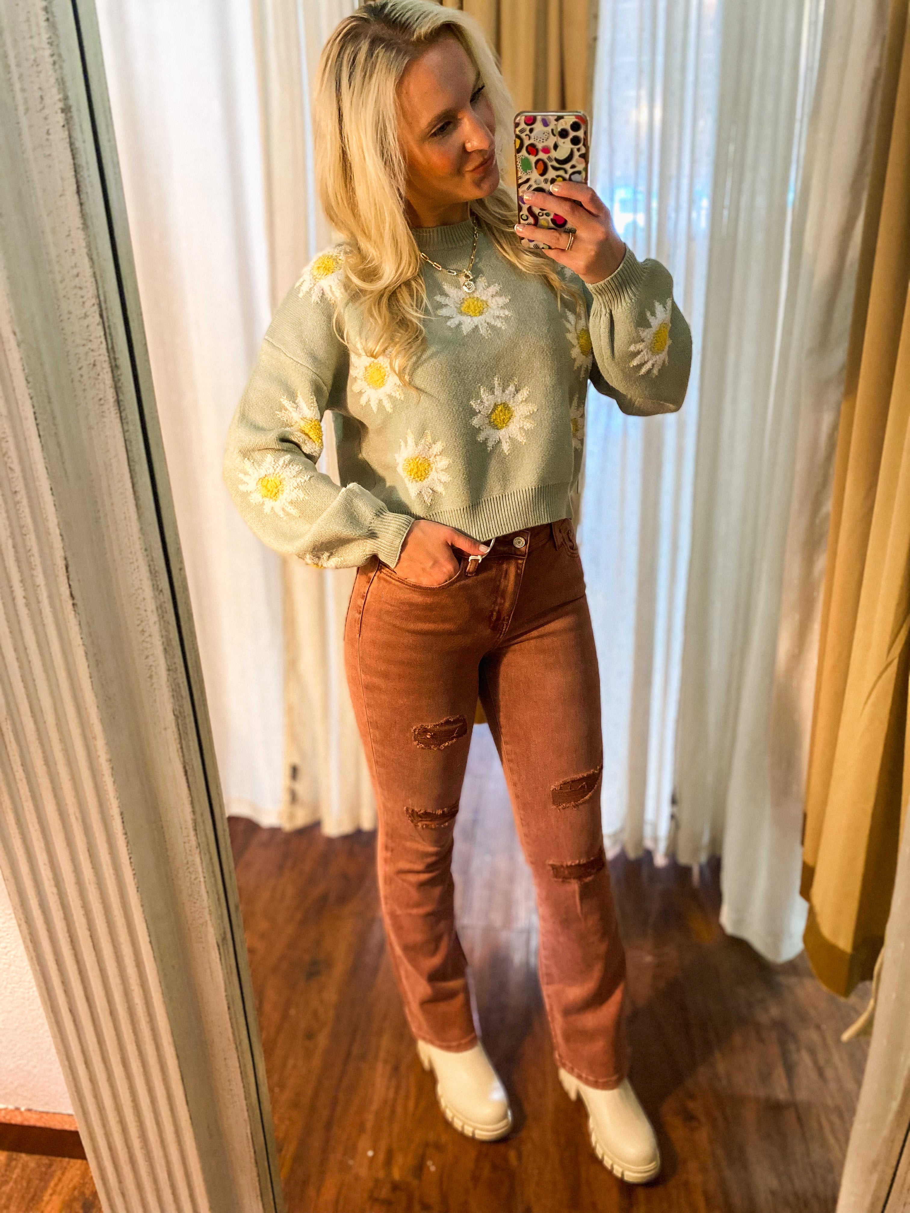 Daisy Simply Southern Cropped Green Sweater