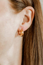 Load image into Gallery viewer, Huggie Earrings - Sunday Hoop Gold 12mm
