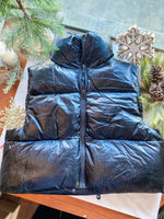 Load image into Gallery viewer, Stylin&#39; It Metallic Black Puffer Simply Southern Vest
