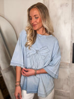 Load image into Gallery viewer, Tied Down Blue Graphic Bow S/S Tee
