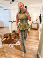 Load image into Gallery viewer, Same View Olive Zip Peplum Blouse
