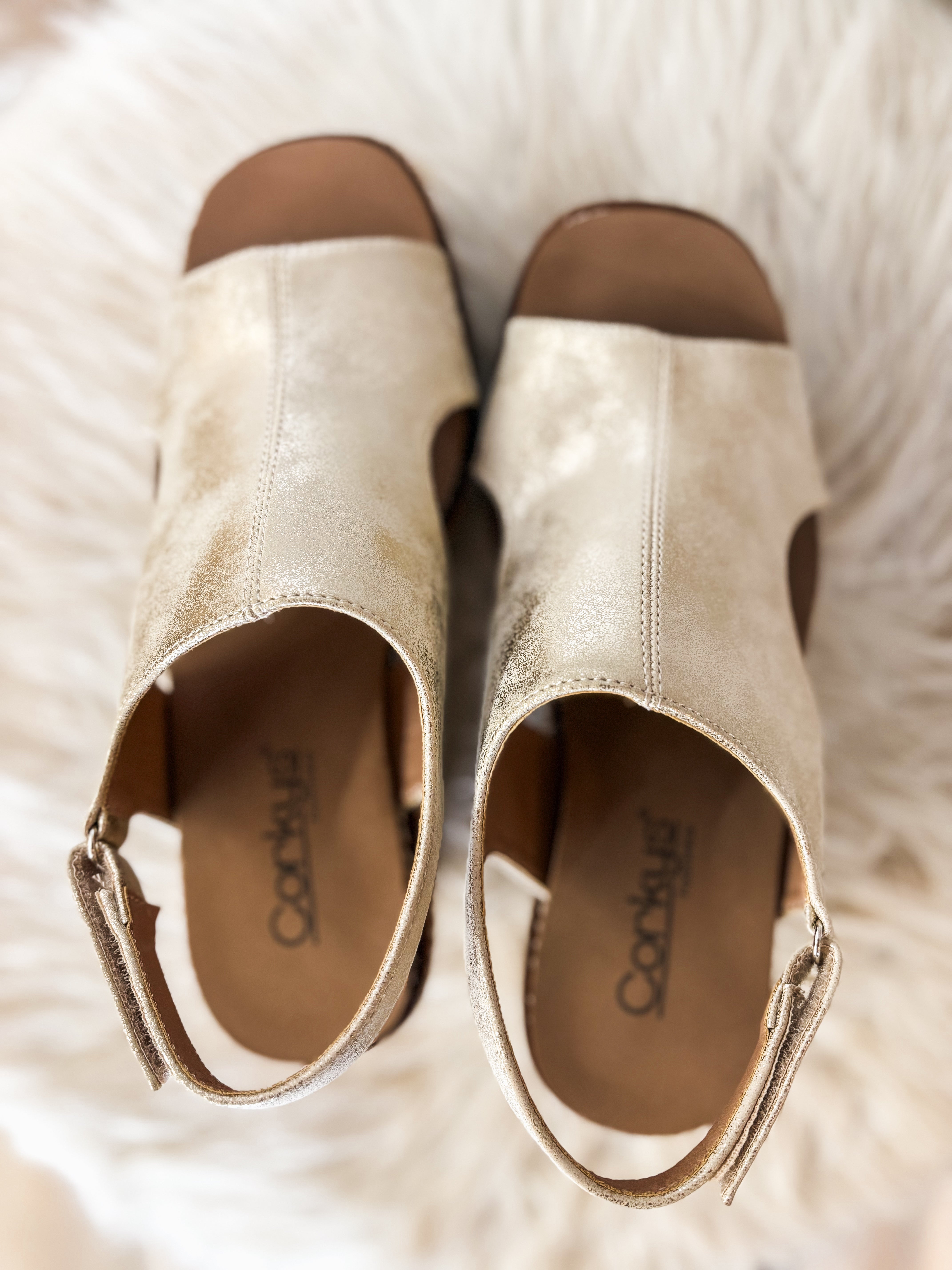 Freddie Gold Washed Metallic Corkys Wedge