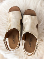 Load image into Gallery viewer, Freddie Gold Washed Metallic Corkys Wedge
