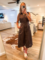 Load image into Gallery viewer, Felt More Brown Eyelet Midi Dress
