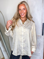 Load image into Gallery viewer, Pearl Shimmer Button Down Blouse
