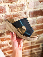 Load image into Gallery viewer, Kiss N Tell Black Corkys Wedge
