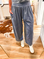 Load image into Gallery viewer, Laying Back Denim Blue Wash Wide Leg Pant
