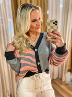 Load image into Gallery viewer, Groovy Gray &amp; Mauve Zebra Print Knitted Cropped Cardigan
