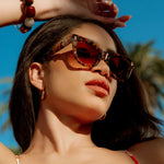 Load image into Gallery viewer, Hawaii - Coconut Palm Tortoise Brown Sugar Gradient Diff Sunglasses - The White Lotus
