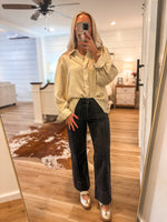 Load image into Gallery viewer, Pearl Shimmer Button Down Blouse

