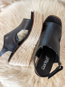 Freddie Black Corkys Wedge