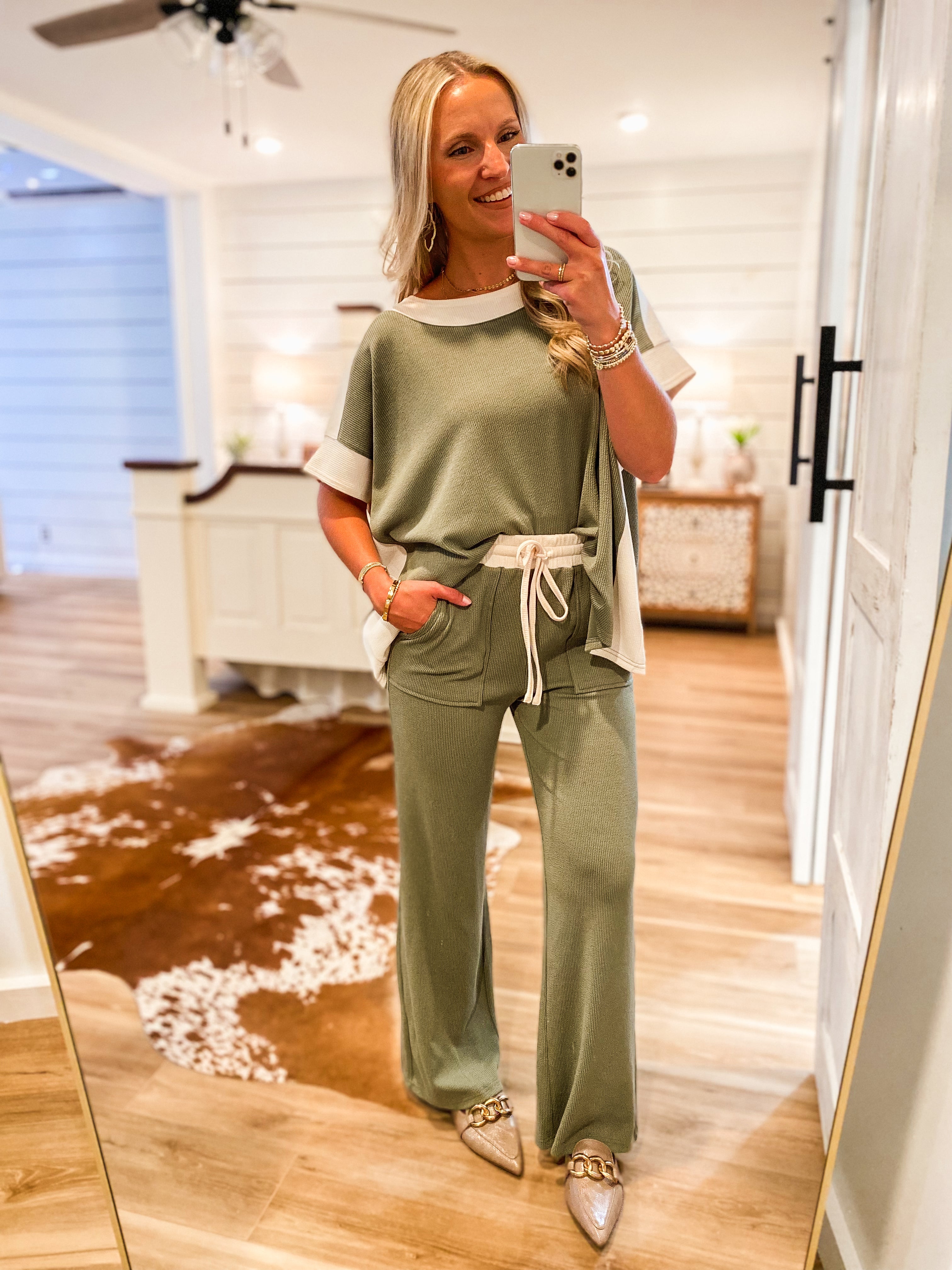 Destined To Be Olive & Cream S/S Blouse & Lounge Pant Set