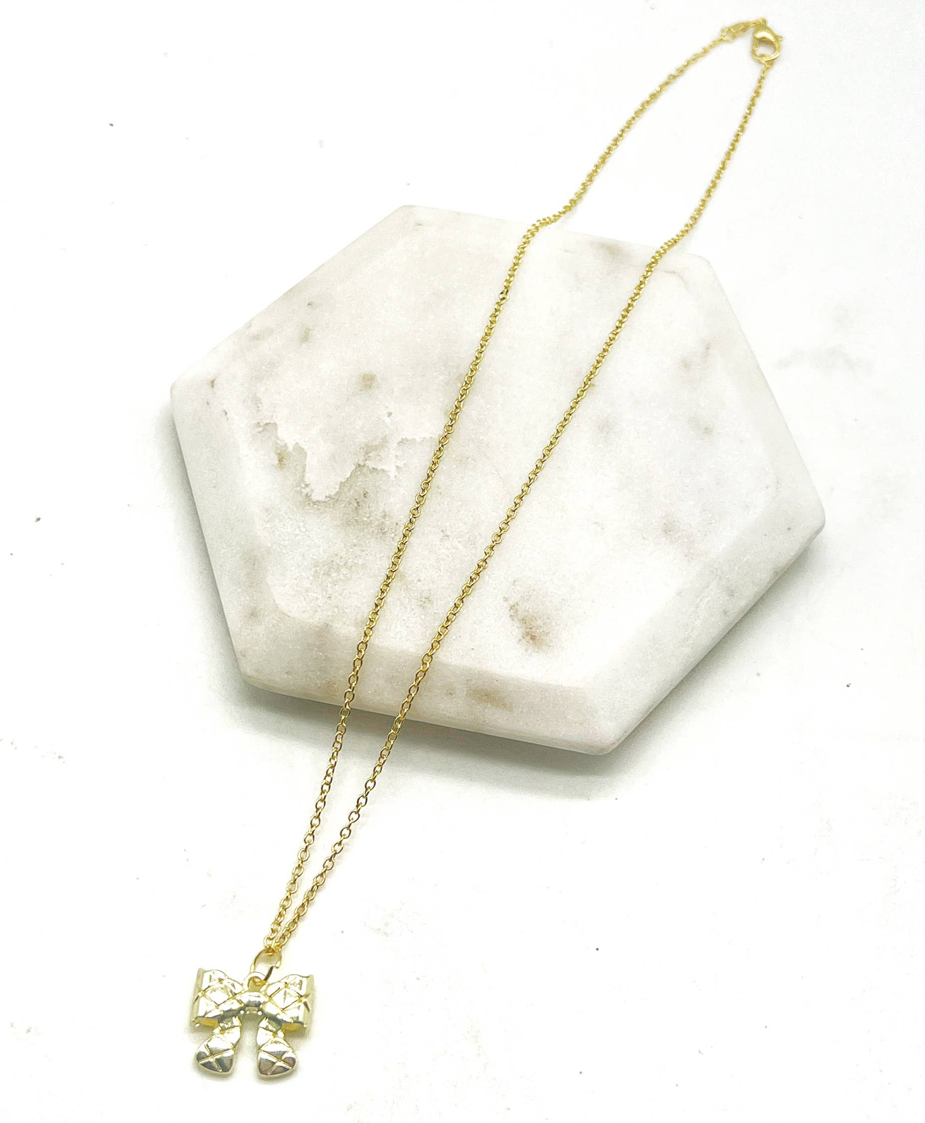 Gold Quilted Bow Necklace Holidays