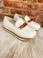 Load image into Gallery viewer, Matisse Carleen Ivory Platform Loafer
