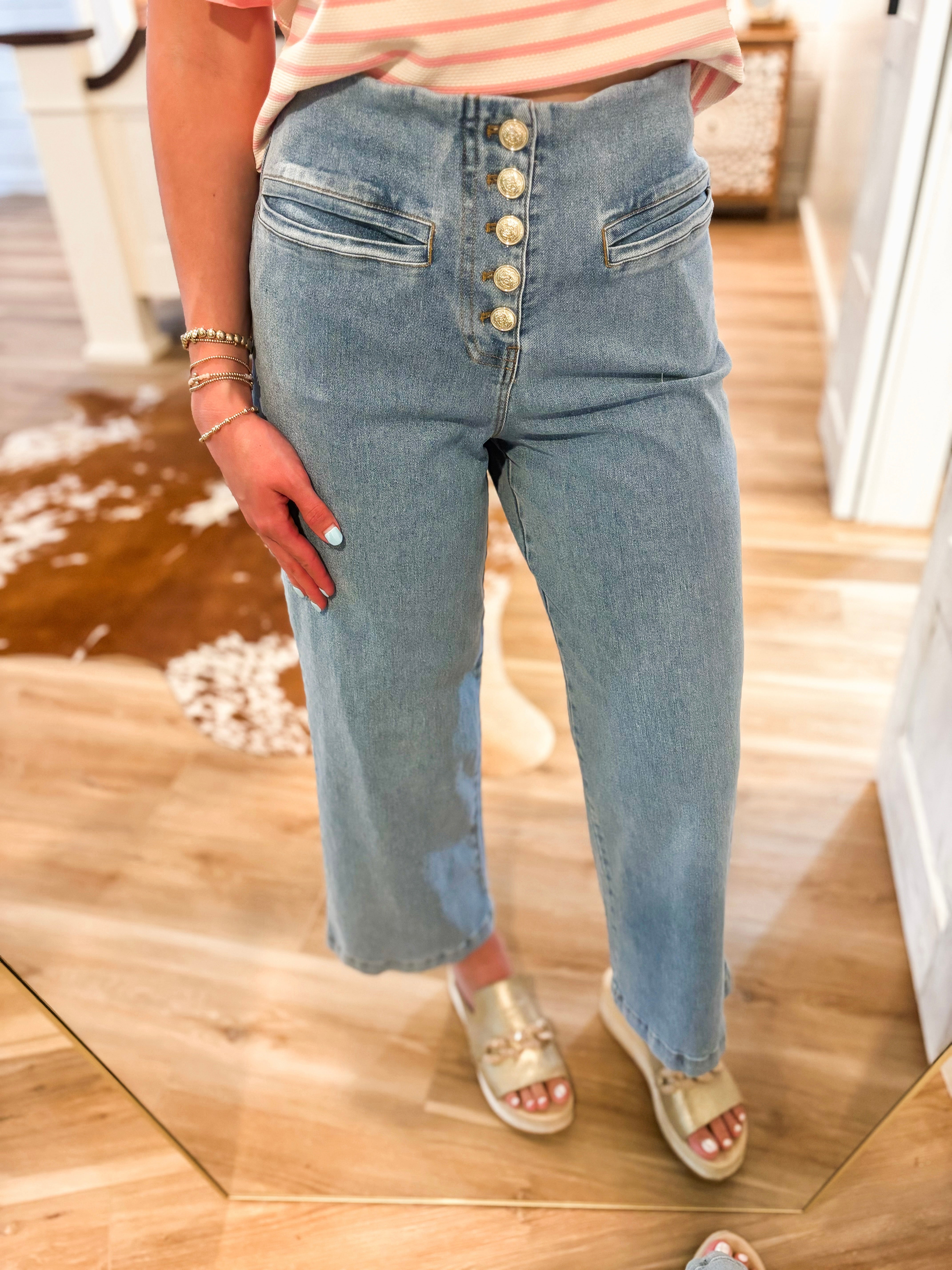 Classy Outing Light Cropped Denim
