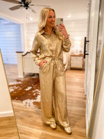 Load image into Gallery viewer, Don&#39;t Mind Gold Metallic Button Down Blouse
