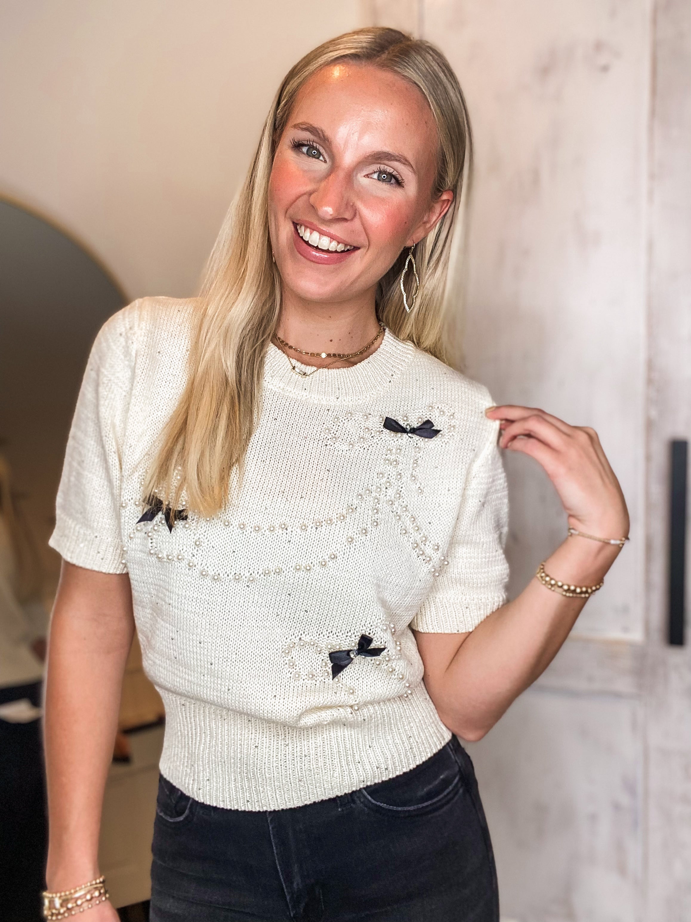 Good To See Pearl Beaded Ivory Bow Sweater