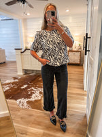 Load image into Gallery viewer, Kris High Rise Wide Leg Black Vervet Denim
