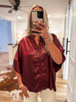 Load image into Gallery viewer, Get In Touch Burgundy Front Zip S/S Blouse
