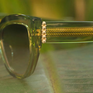 Thailand - Light Green Crystal Olive Gradient Diff Sunglasses - The White Lotus