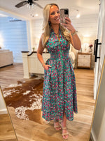 Load image into Gallery viewer, Stunning View Emerald Floral Front Zip Midi Dress
