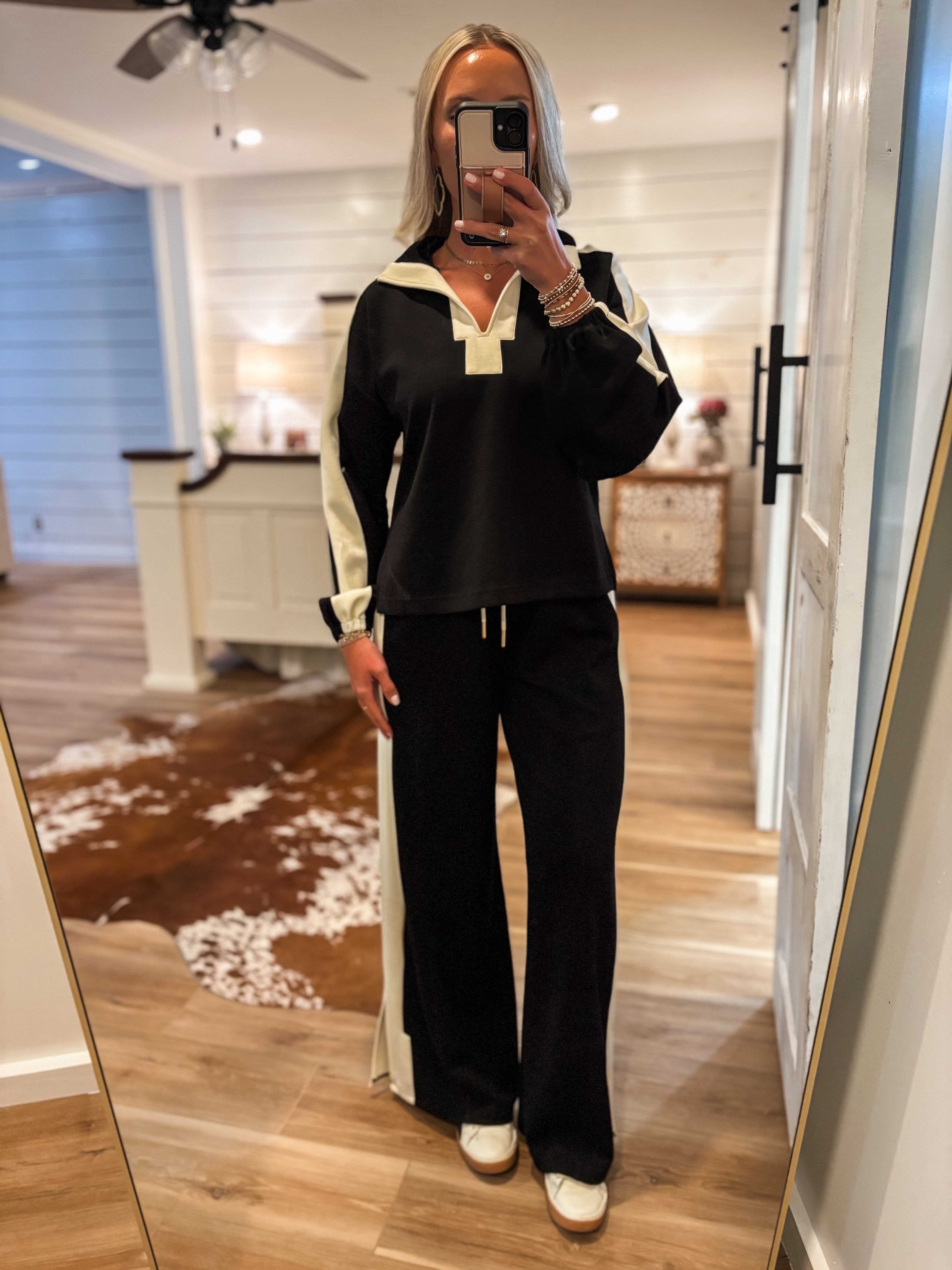 Walking On Black Contrast Pullover & Lounge Pant Set
