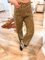 Load image into Gallery viewer, Leopard Barrel Denim
