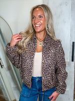 Load image into Gallery viewer, Leopard Gold Zip Up Jacket
