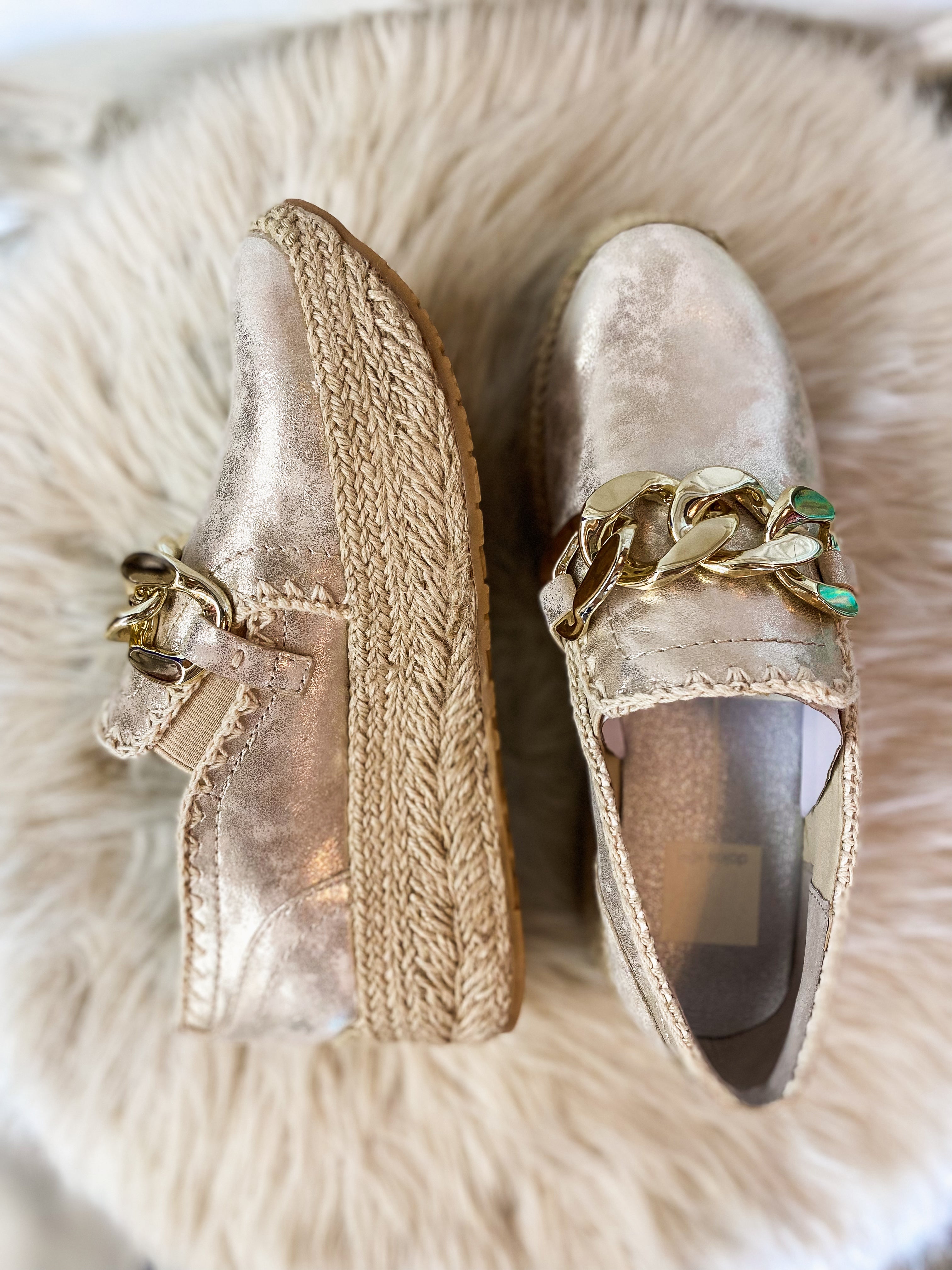 Jhenee Espadrille Metallic Gold Dolce Vita Loafer