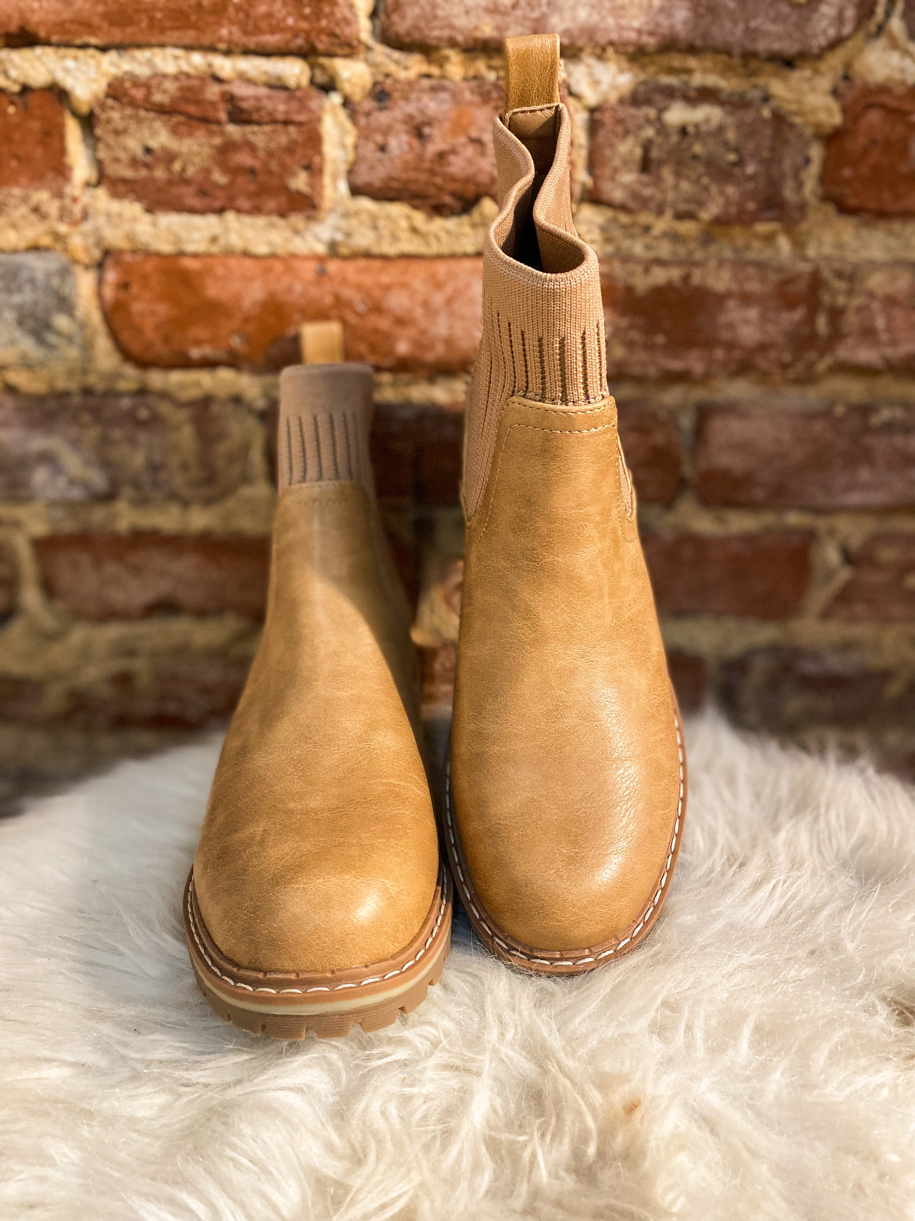 Boutique by Corkys Cabin Fever Caramel Booties