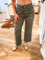 Load image into Gallery viewer, Leopard Cropped Wide Leg Vervet Denim

