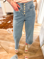 Load image into Gallery viewer, Classy Outing Light Cropped Denim
