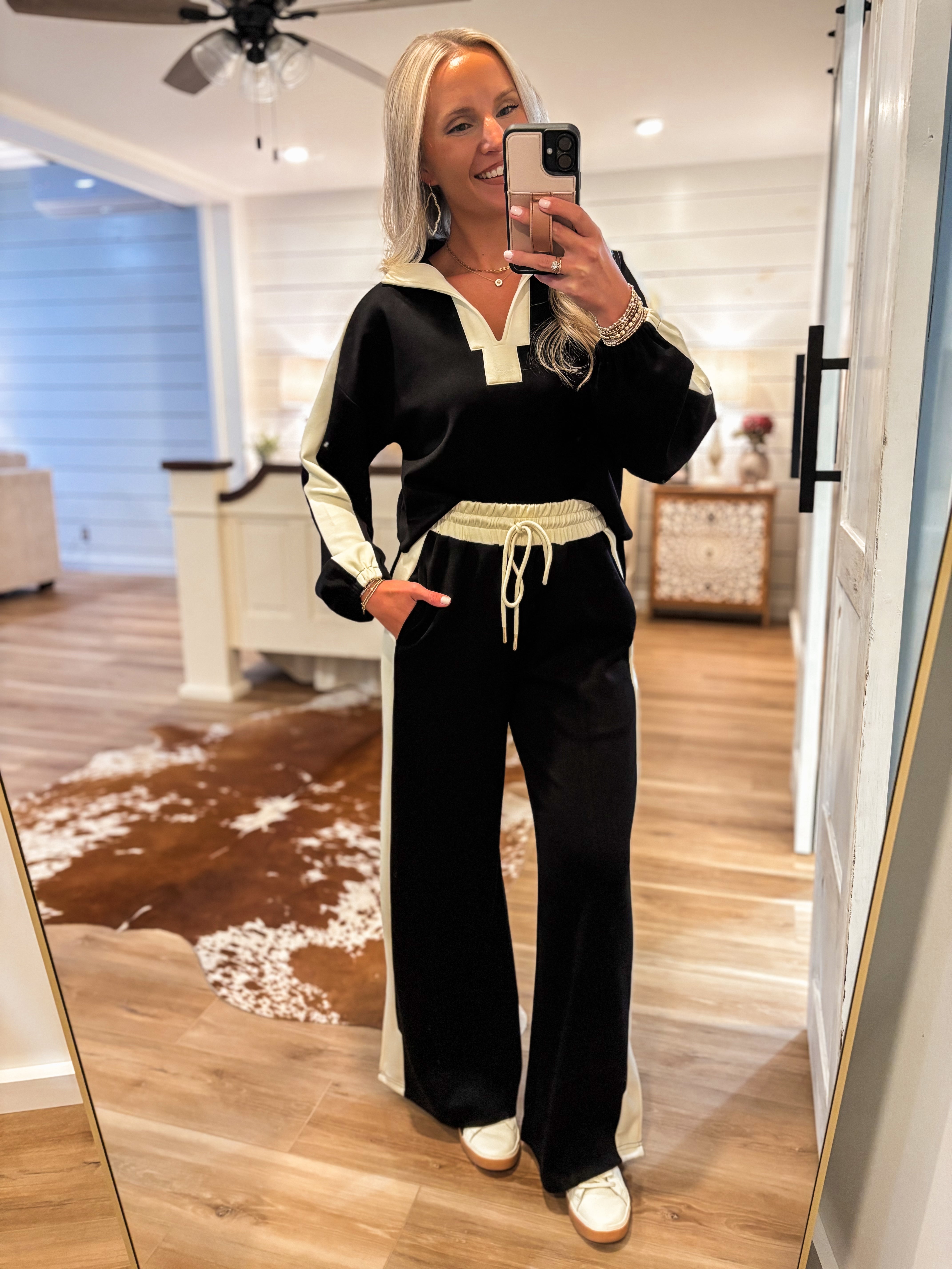 Walking On Black Contrast Pullover & Lounge Pant Set