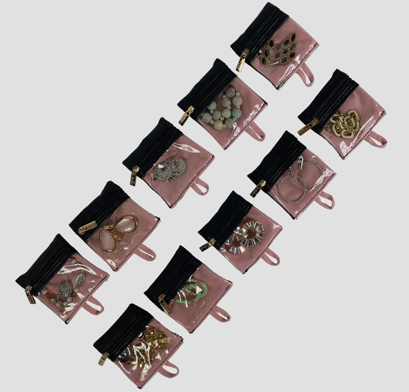 Oprah's Favorite Things 2021 - Ultra Jewelry Case - Timeless Quilted