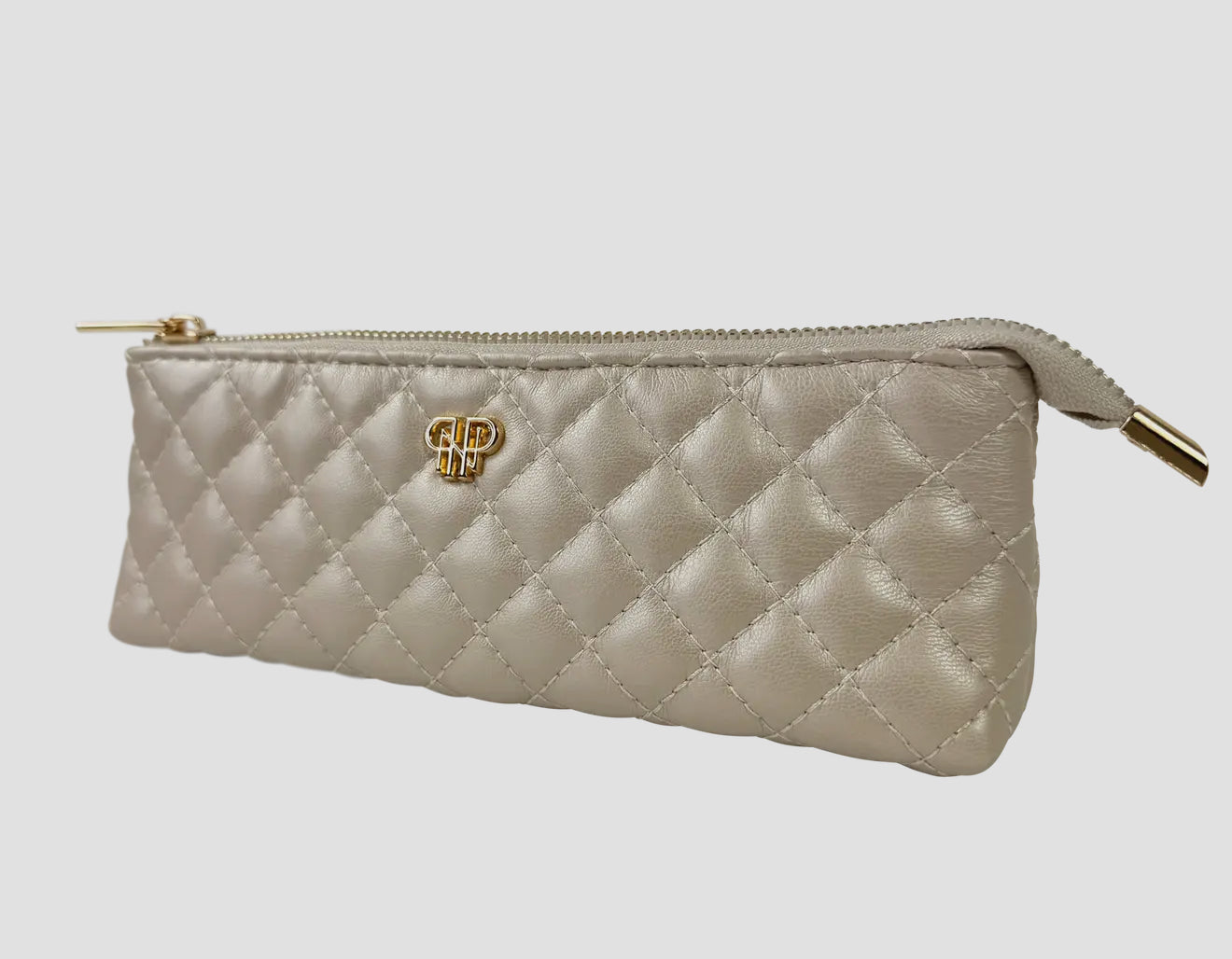Sleek Stash Go-To-Case - Pearl Quilted