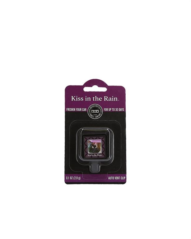 Auto Vent Clip -Kiss in the Rain